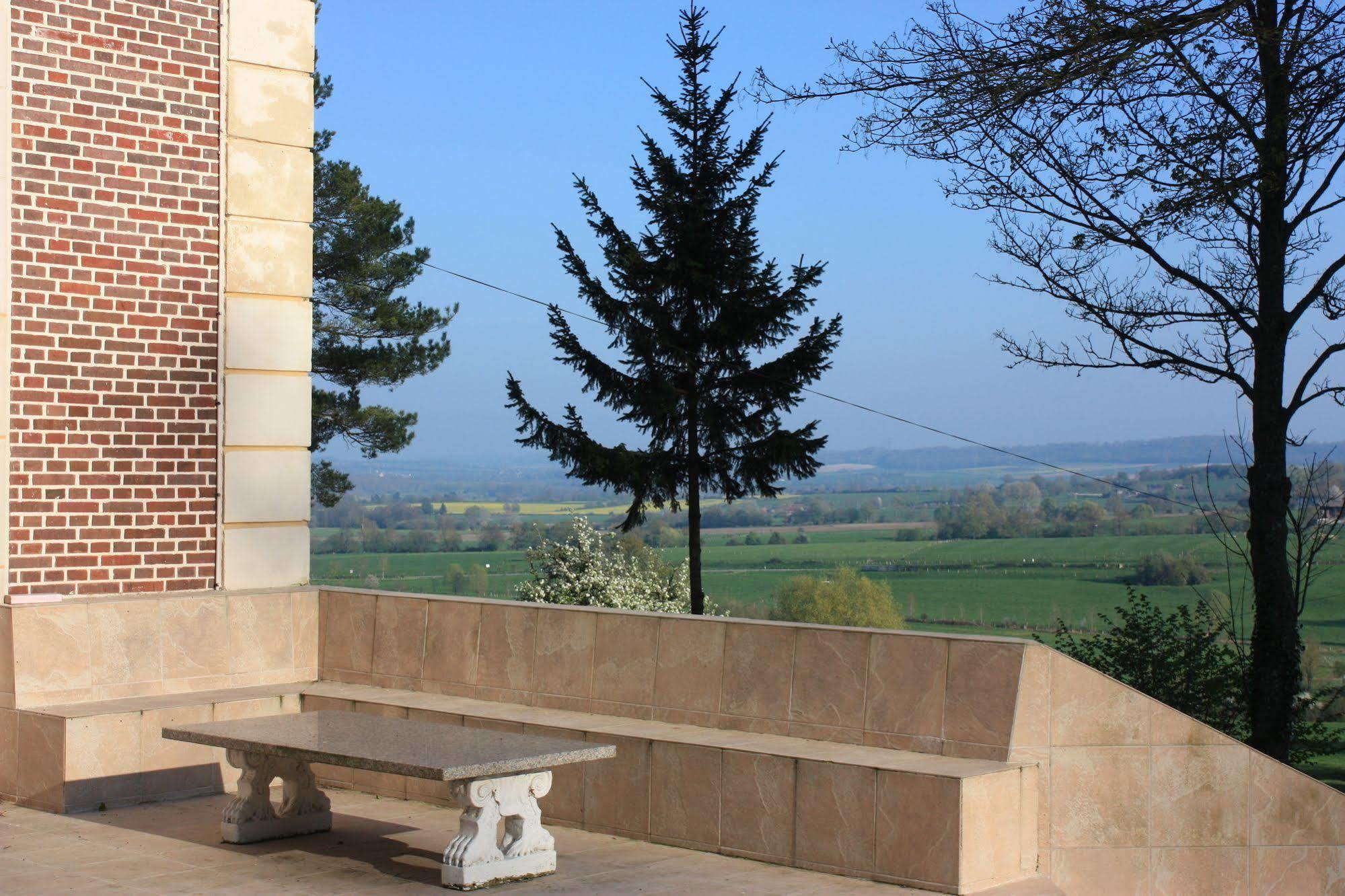 Château d'Avesnes - Le Castelet Exterior foto